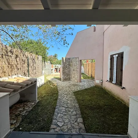 - Loft Con Giardino A 150 Mt Dal Mare Costa Rei