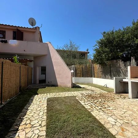 - Loft Con Giardino A 150 Mt Dal Mare * Costa Rei